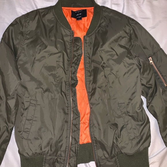 iris Jackets & Blazers - Cute army green bomber jacket